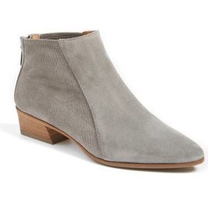 Aquatalia Gray Fianna Suede Boots Size 7